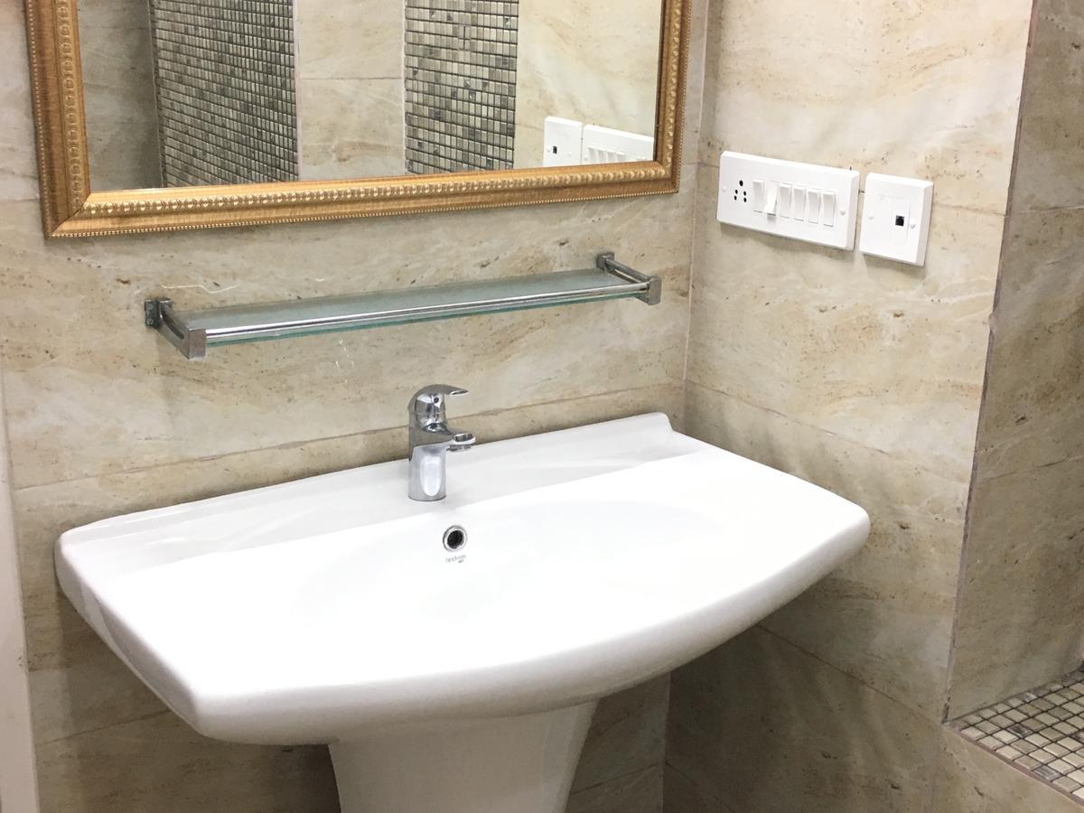 Nalanda Hotel جمشيدبور المظهر الخارجي الصورة