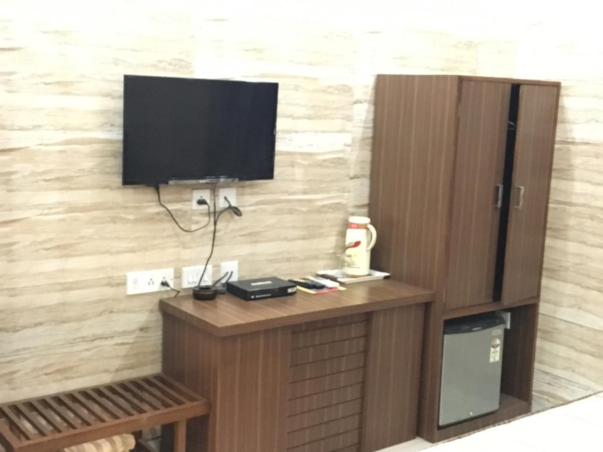 Nalanda Hotel جمشيدبور المظهر الخارجي الصورة